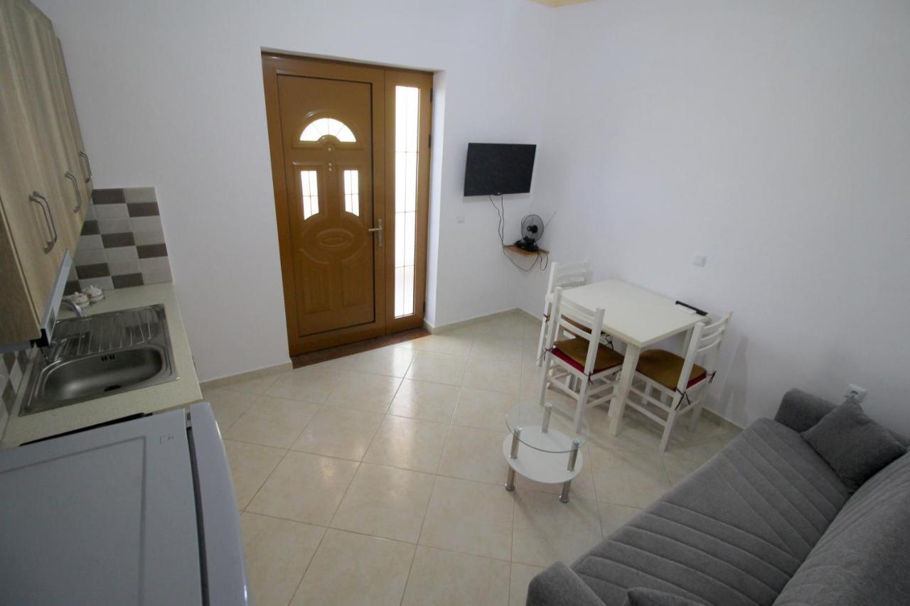 Villa 24 Sarandë Eksteriør billede
