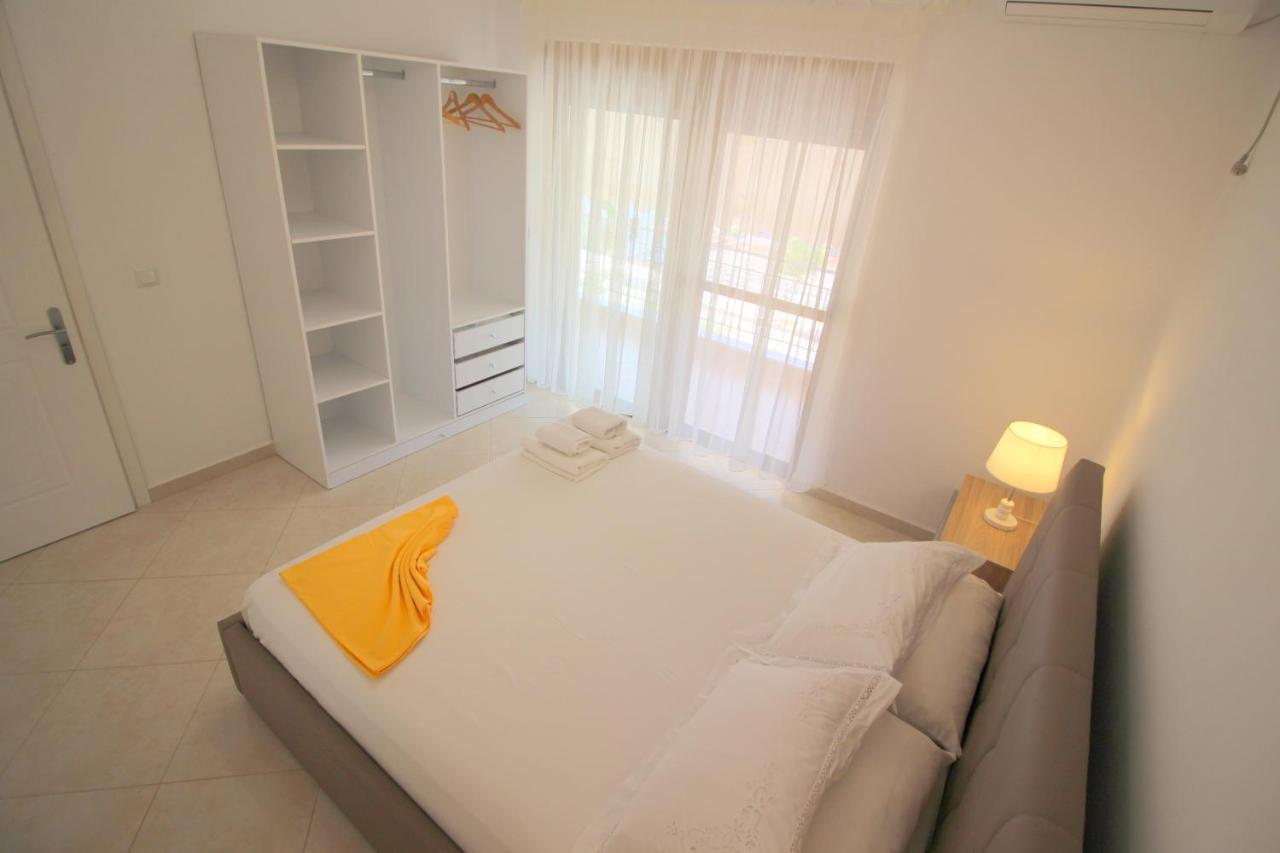 Villa 24 Sarandë Eksteriør billede